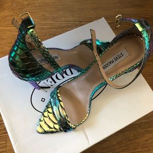 Steve Madden Sane Sandal never Worn